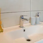 Center Apartment *