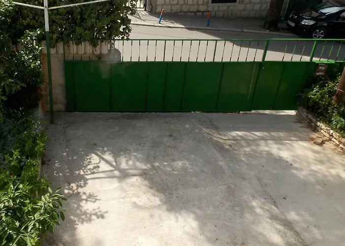 شقة Center سبليت