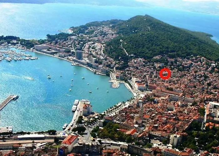 Center Διαμέρισμα